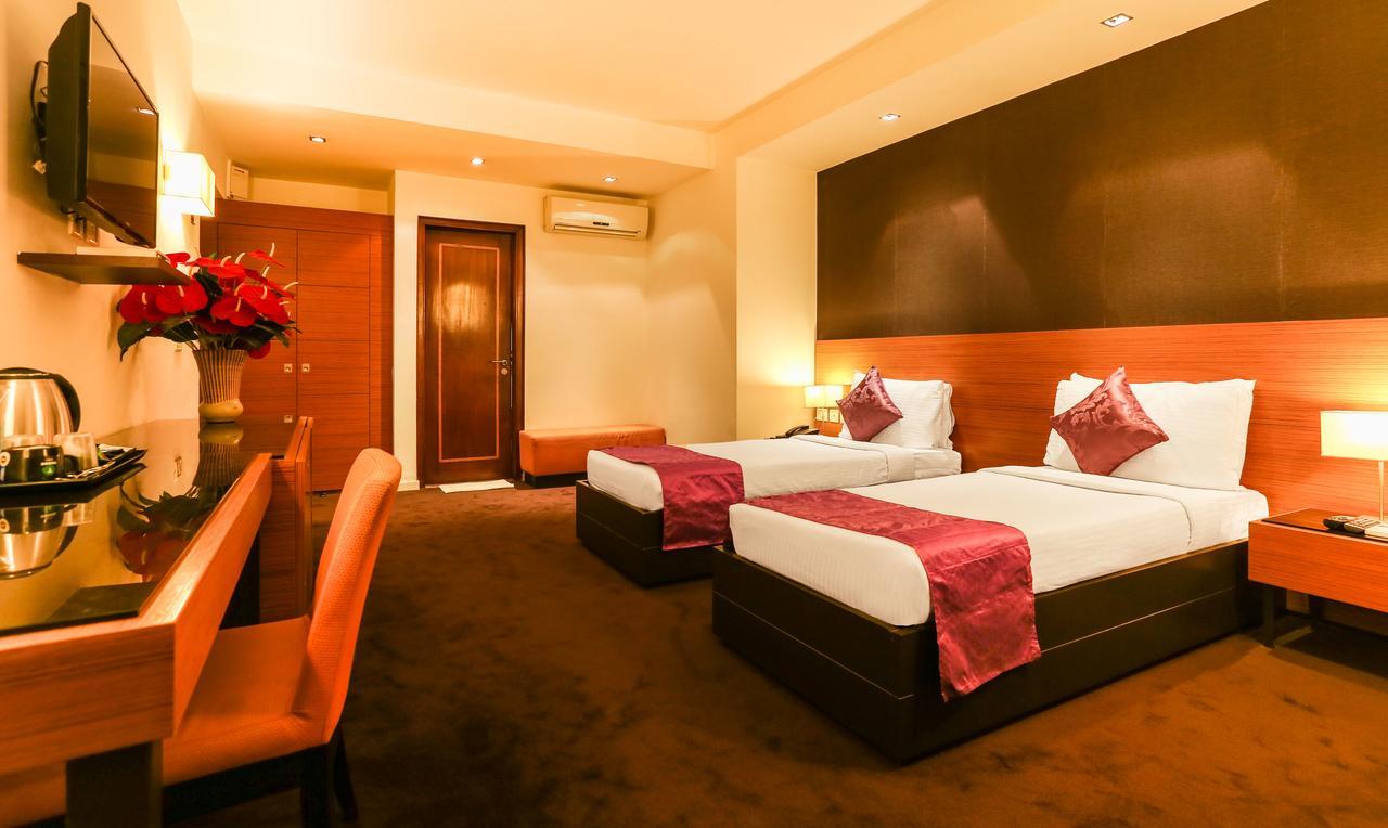 Treebo Trend Wilson Garden Hotel Bangalore Buitenkant foto